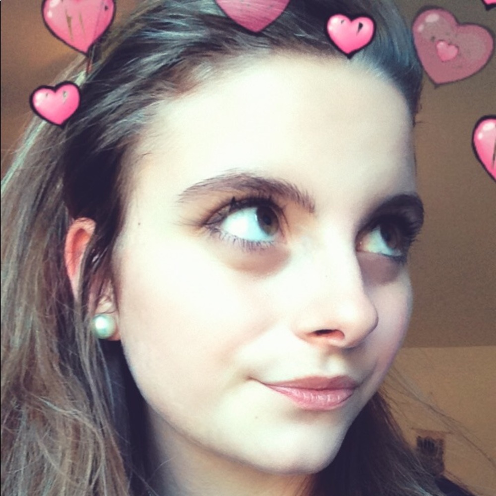 Meet your Posher, Abby